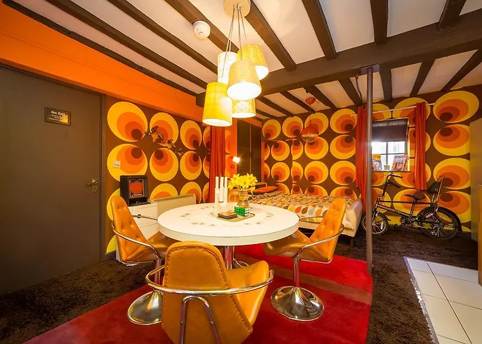 Apartment Trembling Madness