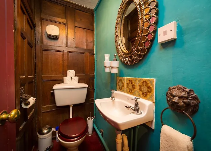 Apartment Trembling Madness *