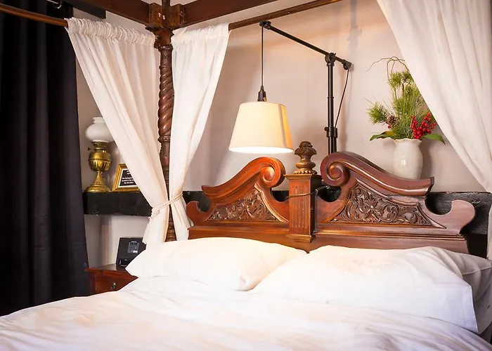 Apartment Trembling Madness *